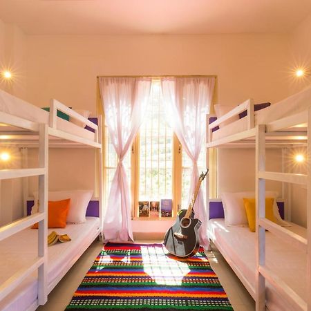 Gostops Dalhousie - Rooms & Dorms Esterno foto